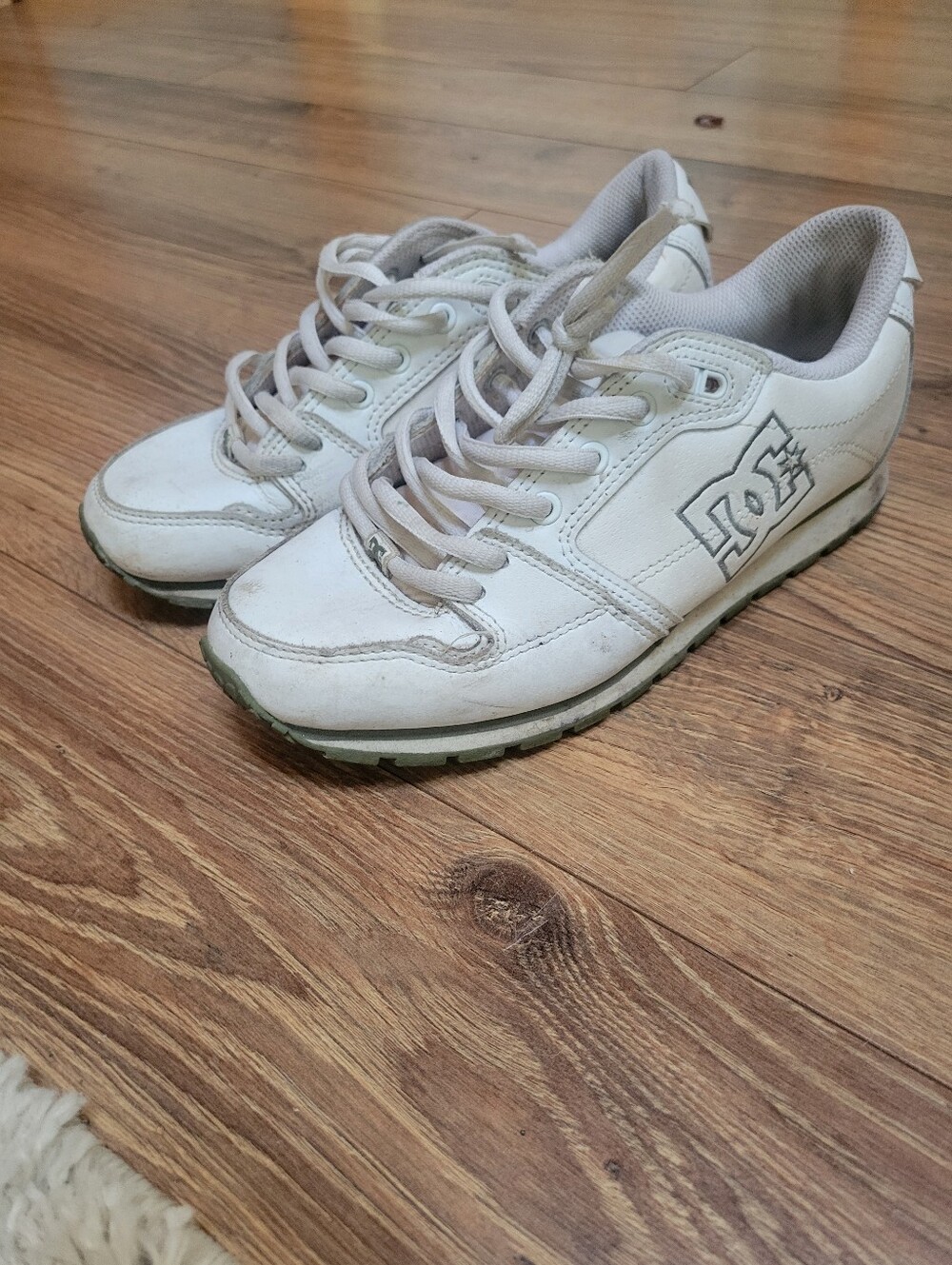 DC Shoes